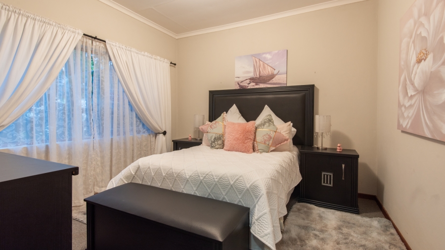 5 Bedroom Property for Sale in Somerset East Eastern Cape